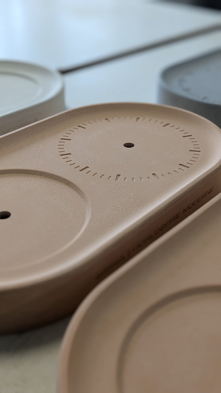 Horloge MONA
