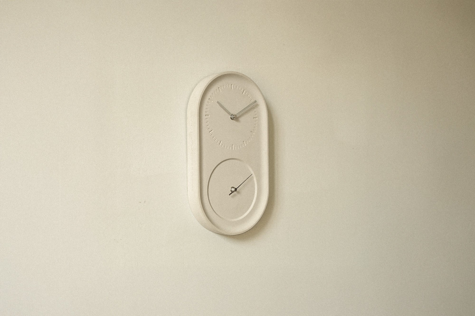 MONA Clock