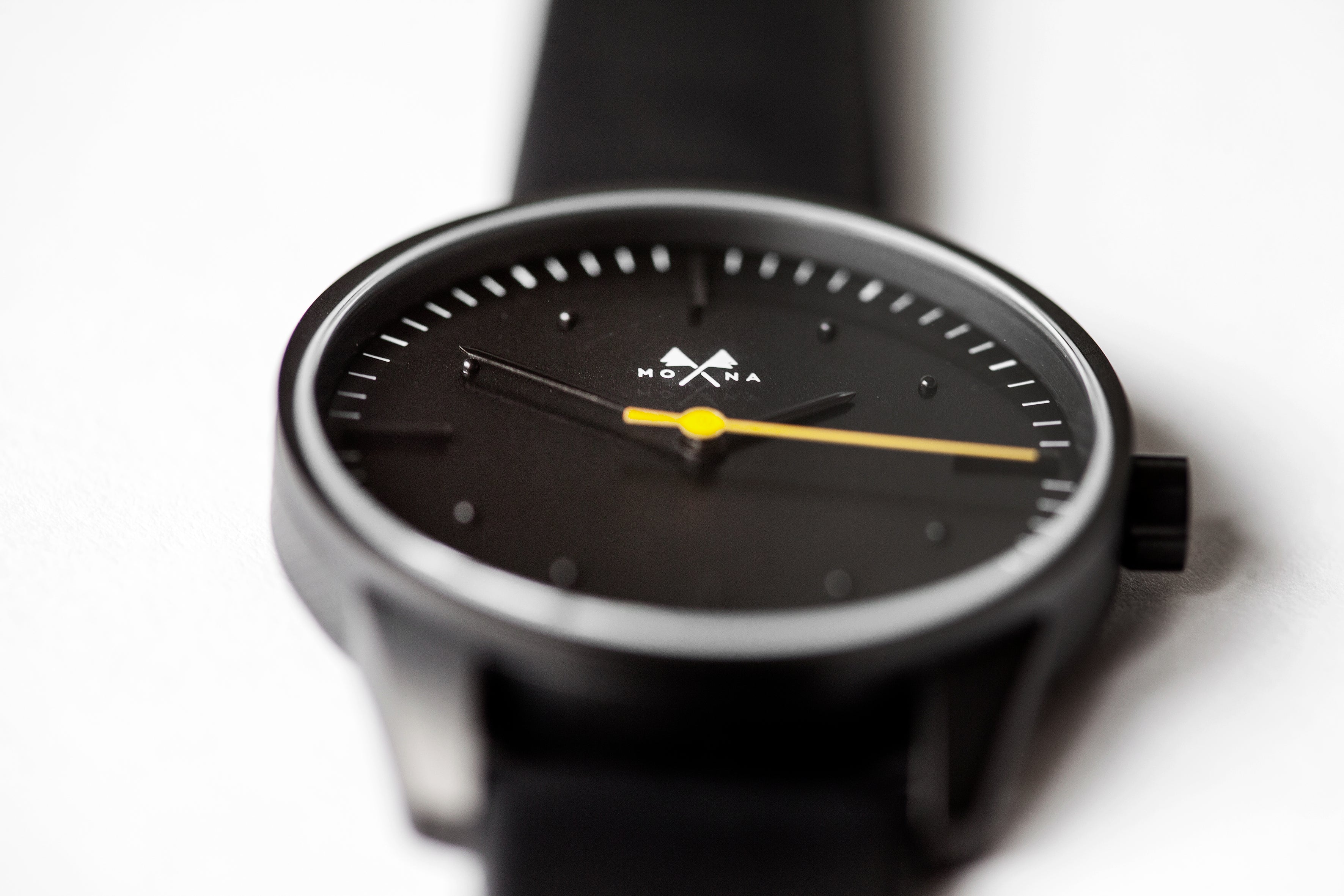 Prima ghost - Mona Watches - Horlogerie Moderne