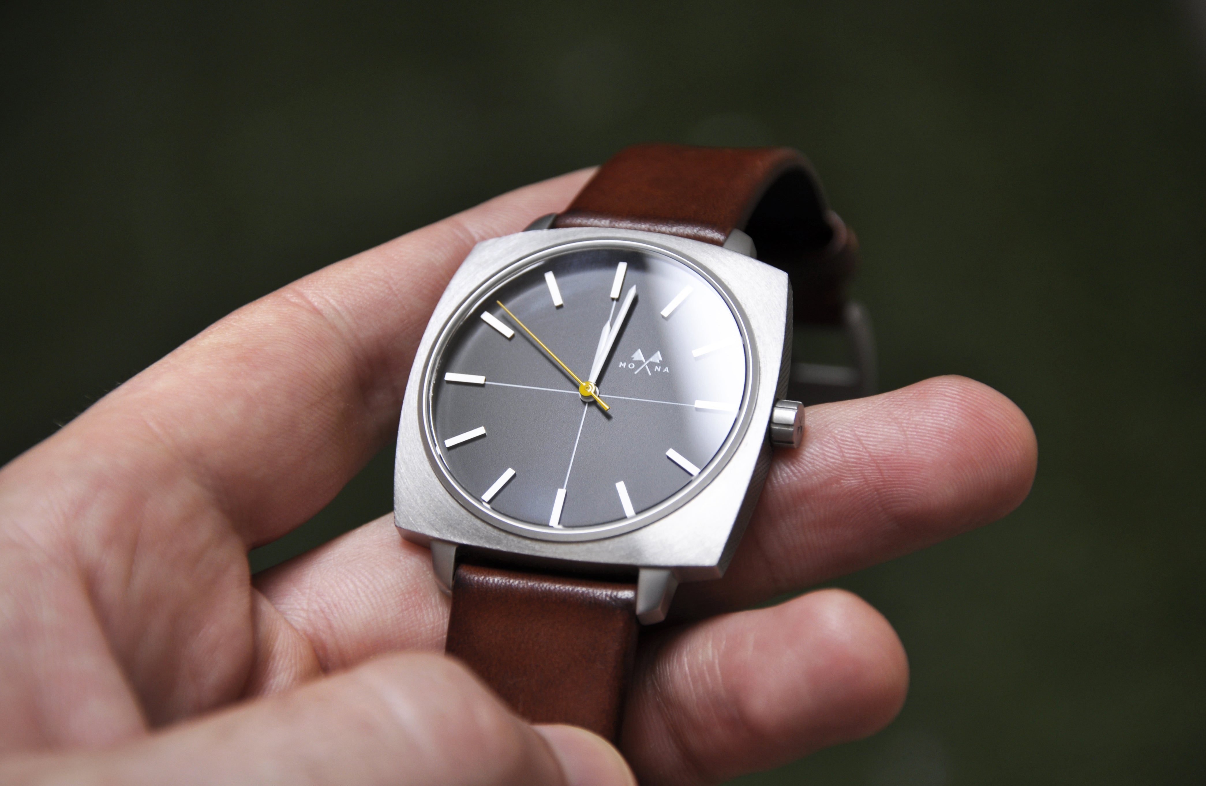 Cushion fury - Mona Watches - Horlogerie Moderne