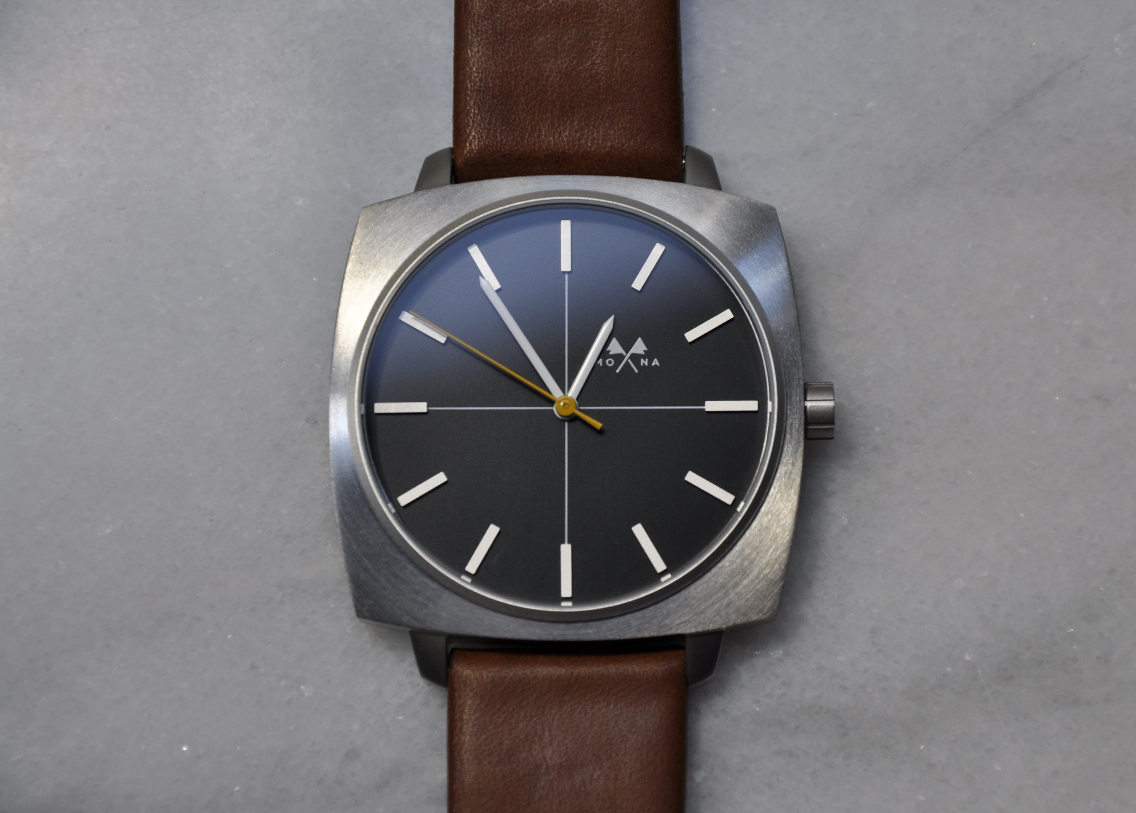 Cushion fury - Mona Watches - Horlogerie Moderne