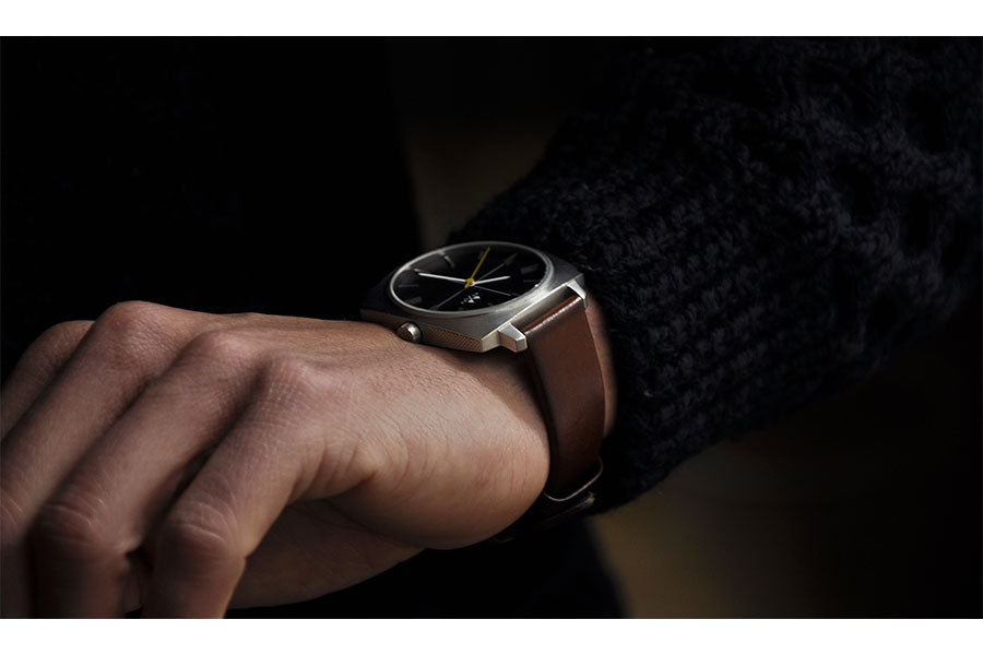 Cushion fury - Mona Watches - Horlogerie Moderne